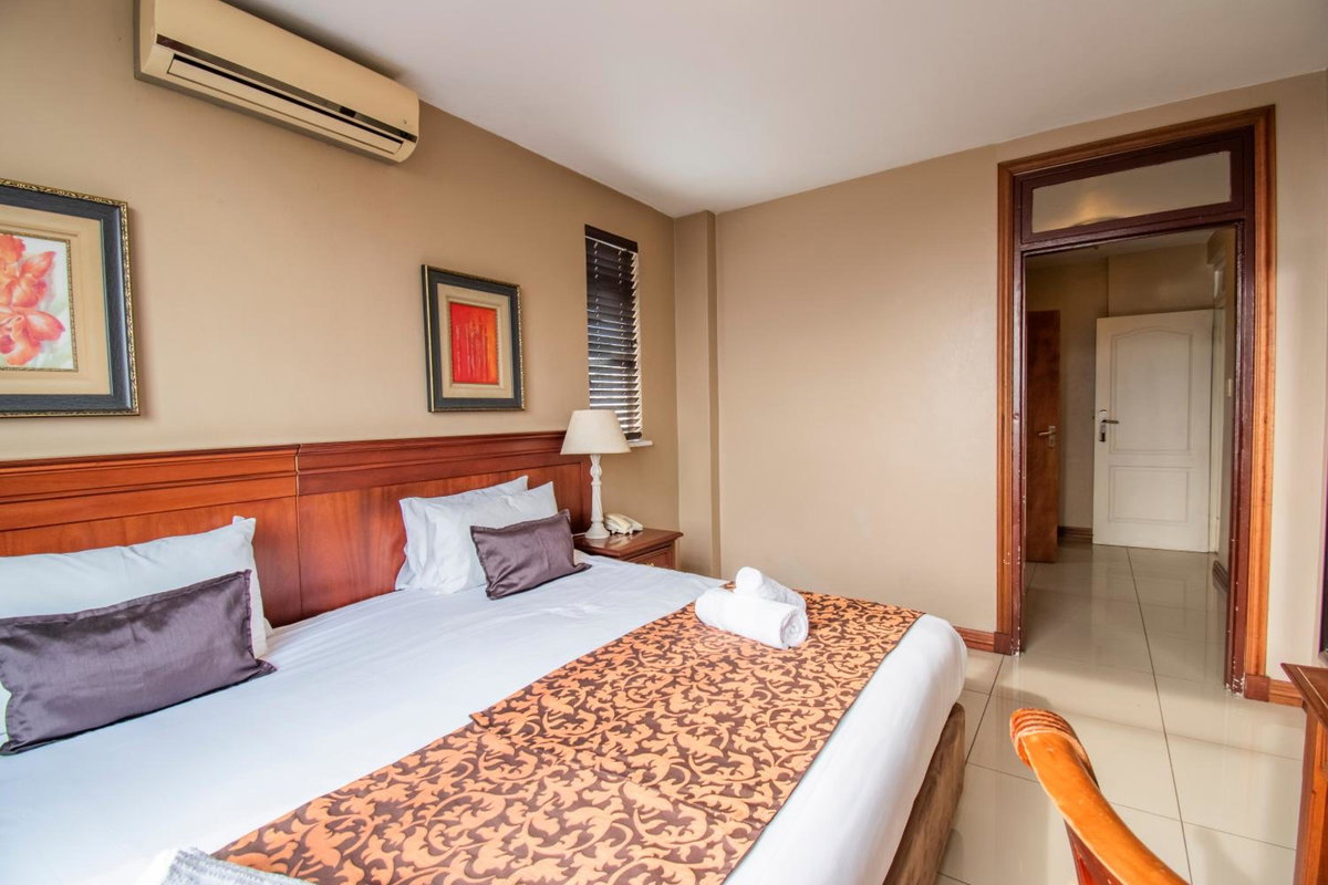 Hotel · Emakhosini Hotel On East, Durban