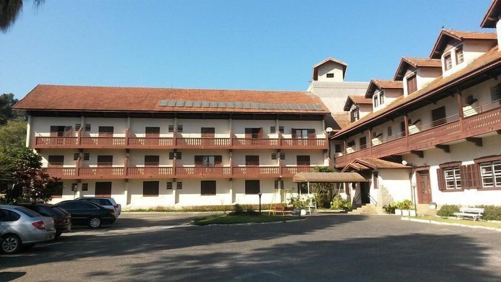Hotel Floresta, Бразилия