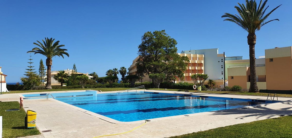 Casa Angela, 180m from the beach, Portugal
