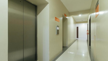 RedDoorz Plus near Nakpil St Taft Avenue, Manila, Philippines