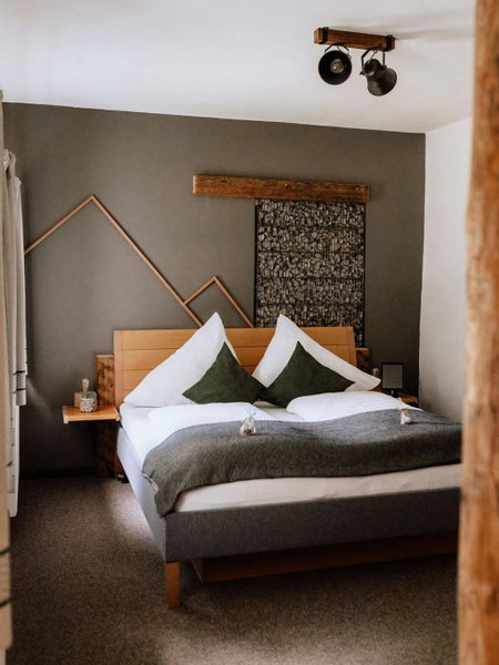 Das Schutzhaus-Bed and Breakfast-Dein Basislager im Salzkammergut, Bad Aussee, Austria