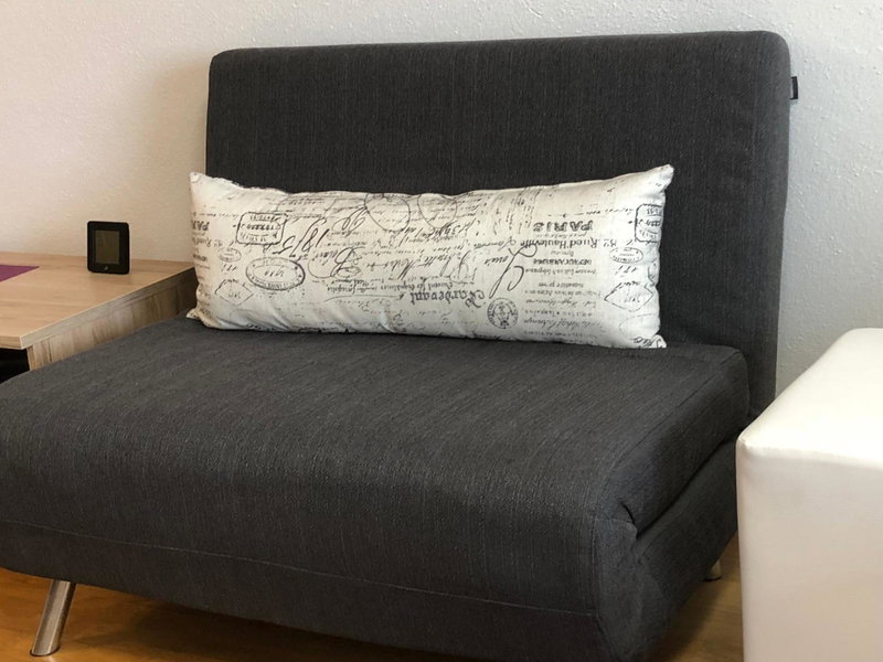 Komfortables Appartement/Garconniere in Graz für Urlaub und Geschäftsreisen, Graz, Austria