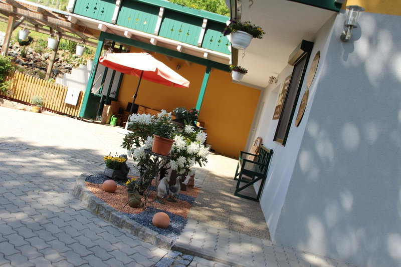 Ferienwohnung Kleissner, Großklein, Austria