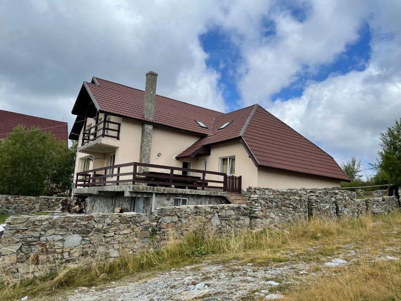 La Felinare Ranca, Ranca, Romania