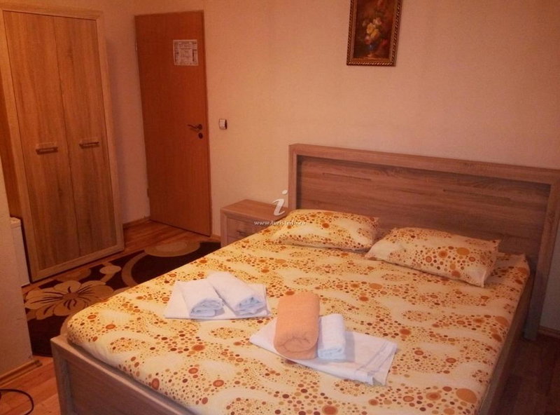 Mon Cheri, Drobeta-Turnu Severin, Romania