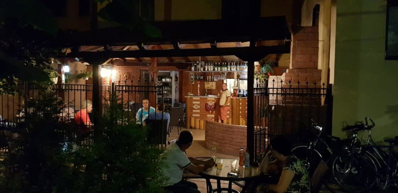 Mon Cheri, Drobeta-Turnu Severin, Romania