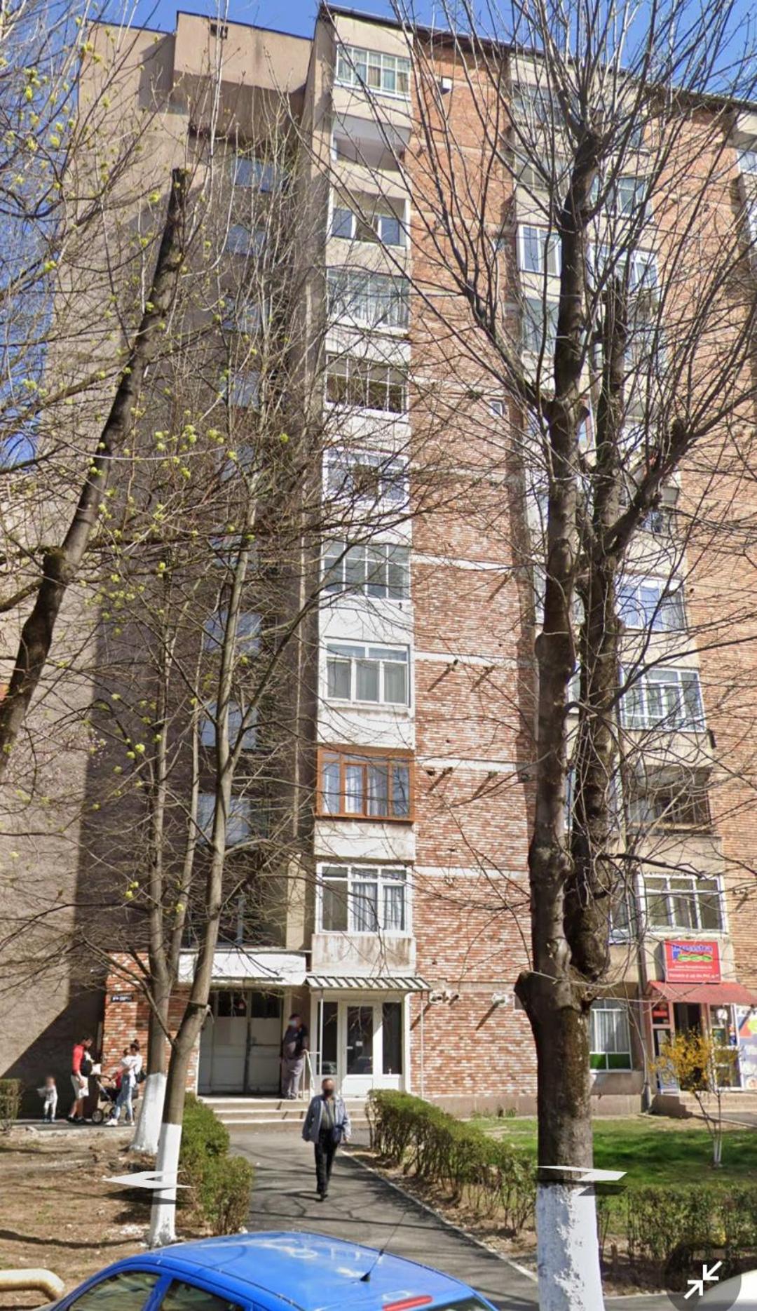 Studio, Romania