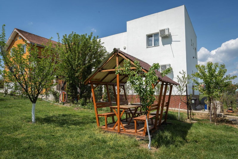 Casa Ștefan, Sînmartin, Romania