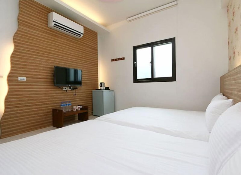 Meet Love at Pacific Ocean Turtle Island B&B, Toucheng, Taiwan