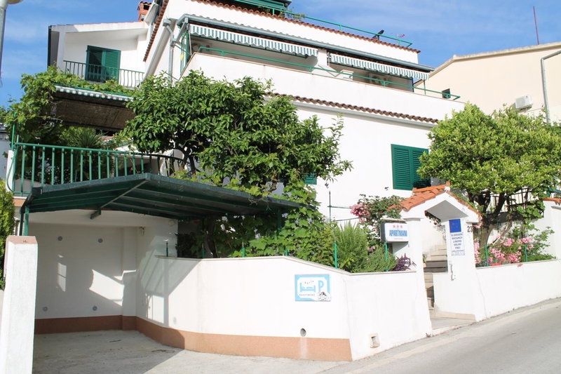 Adria Apartments, Podgora, Croatia