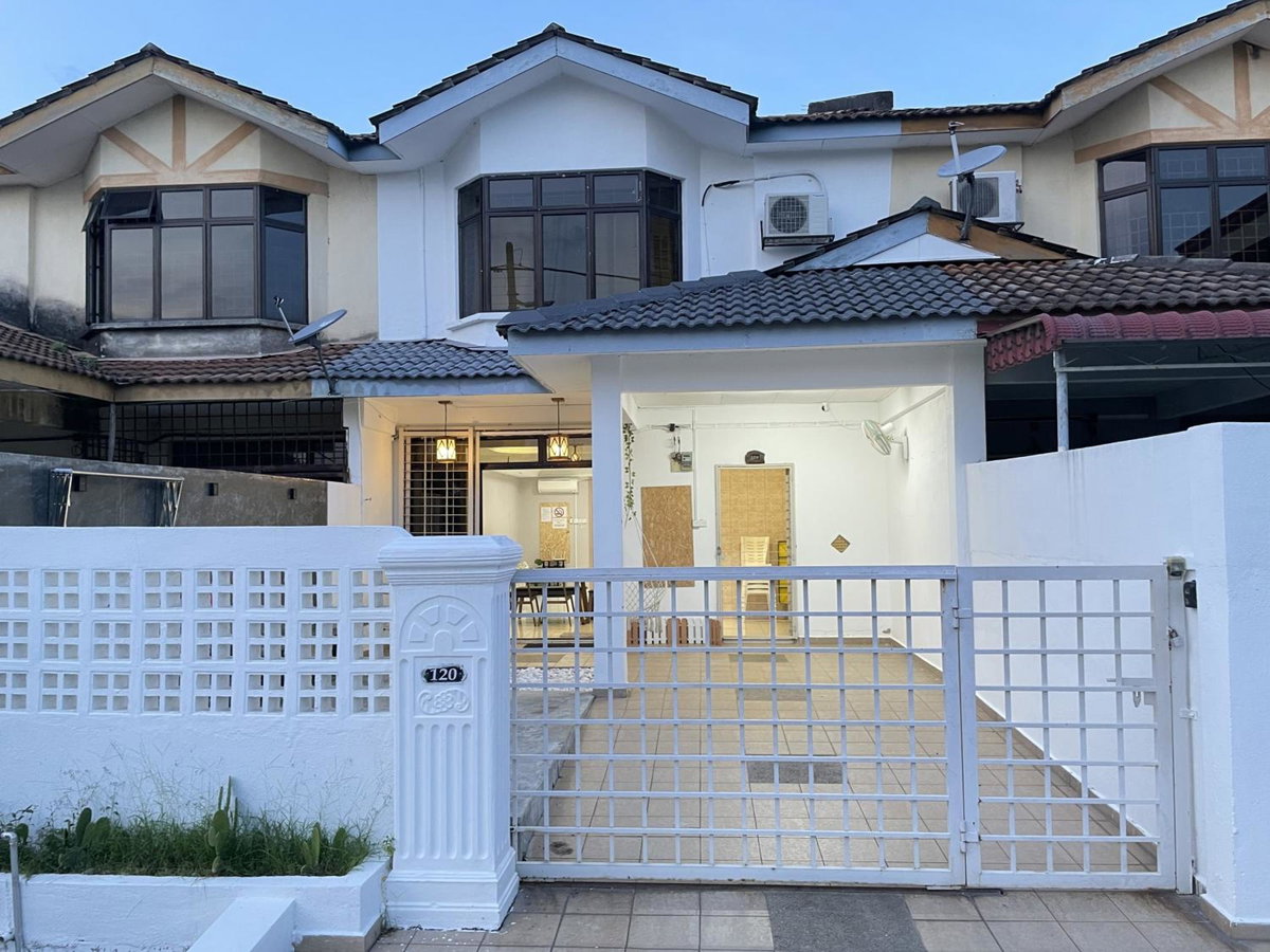 8min Port Dickson beach 17pax Pet Friendly, Malaysia