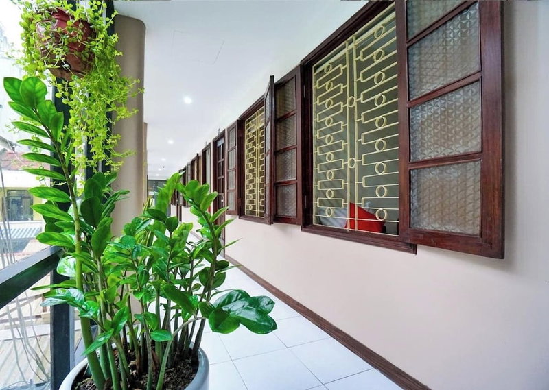 Giao Thong Hotel, Hanoi, Vietnam