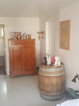 Chambre au tonneau, Fleurie, France