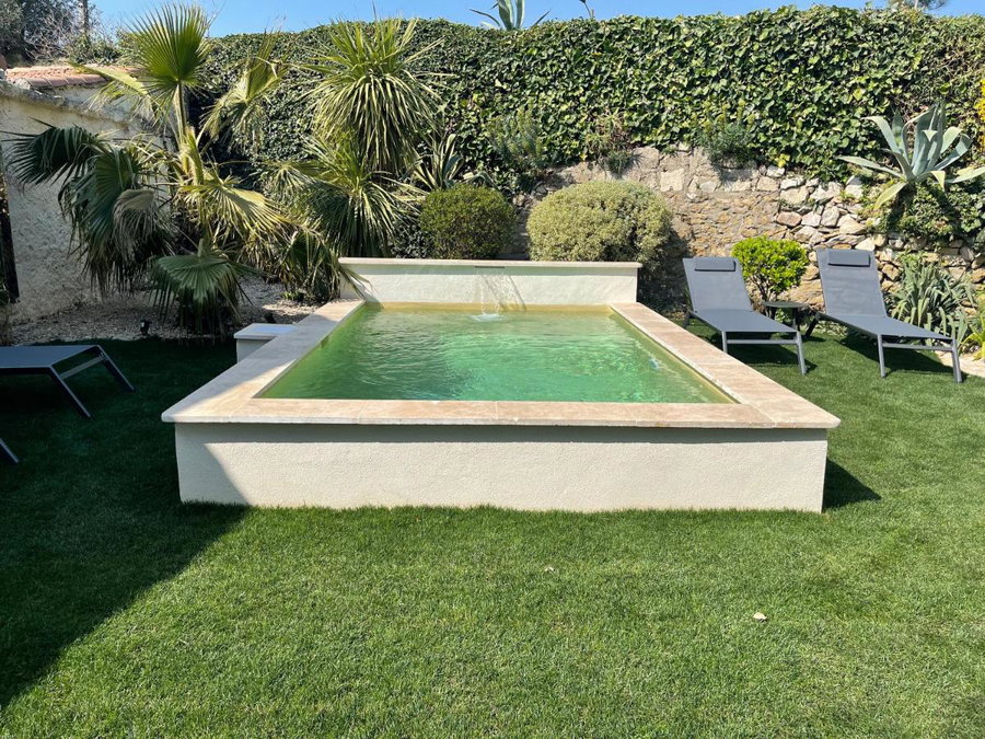un petit coin de paradis avec piscine et parking, Villeneuve-lès-Avignon, France