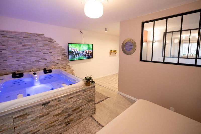 Suite and Spa la Perla Bianca, Grabels, France
