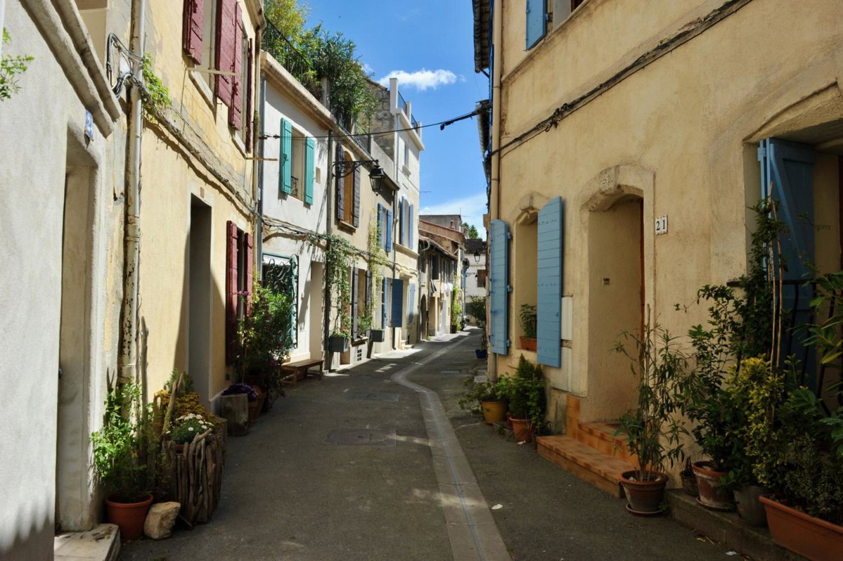 Loft Apartment , La Terrasse Centre Ville d'Arles,, France