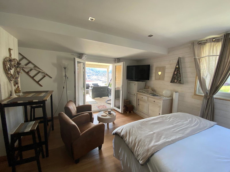 AU NID COSY D'ISA A GERARDMER VOSGES - Spas privatifs, Gérardmer, France