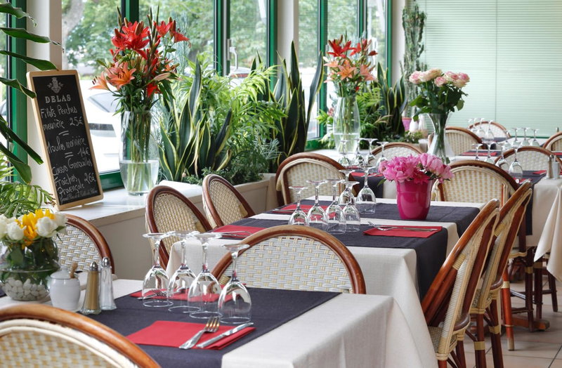 Hotel les Marronniers, Thonon-les-Bains, France