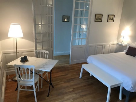 Villa Clément Sens Appart'hôtel, Saint-Clement, France