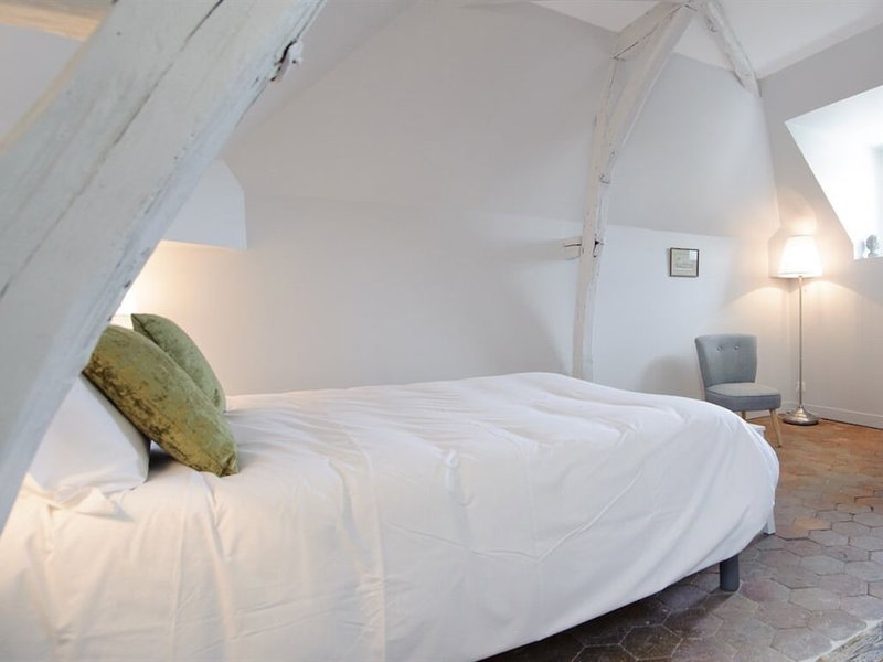 Villa Clément Sens Appart'hôtel, Saint-Clement, France