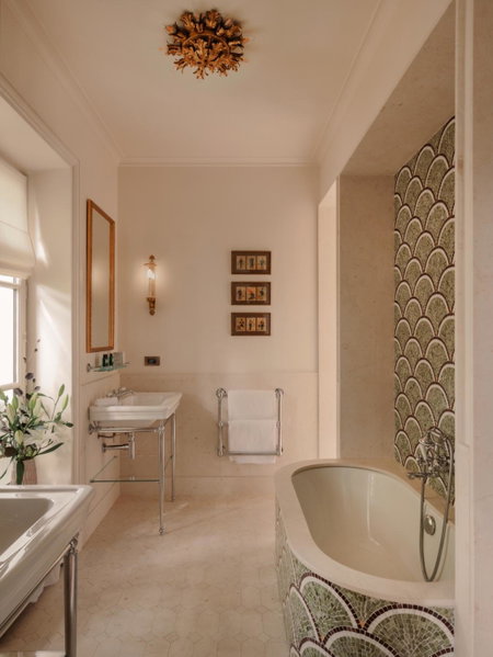 Hôtel Particulier Montmartre, Paris, France