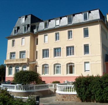 Residence des Bains, France