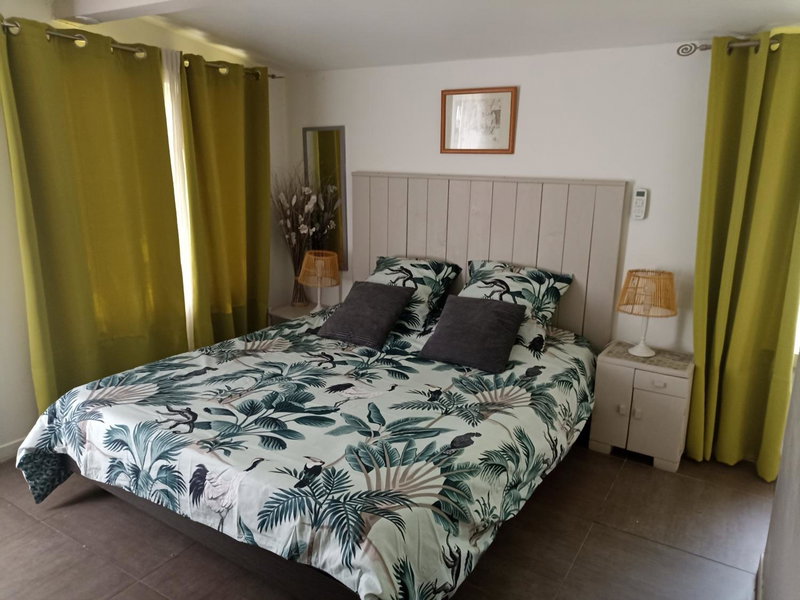 Chambre d'Hôte - Mas Le Barret, Arles, France