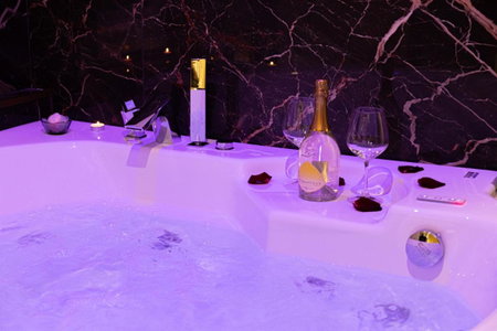 AlbaDea Suites&Jacuzzi, Rome, Italy