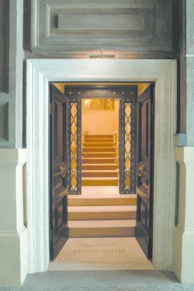Colosseo Studio Suite, Rome, Italy