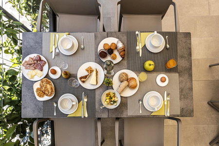 Hotel Livia, Gargnano, Italy