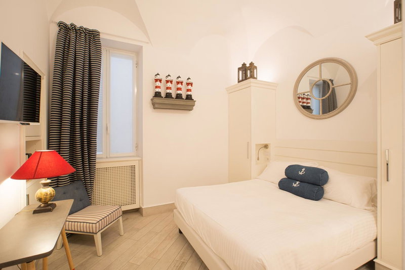 Hotel Marina Charming Rooms, Finale Ligure, Italy