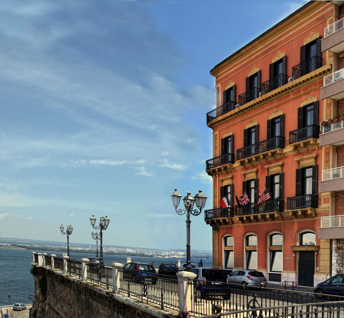 Hotel Europa, Italia