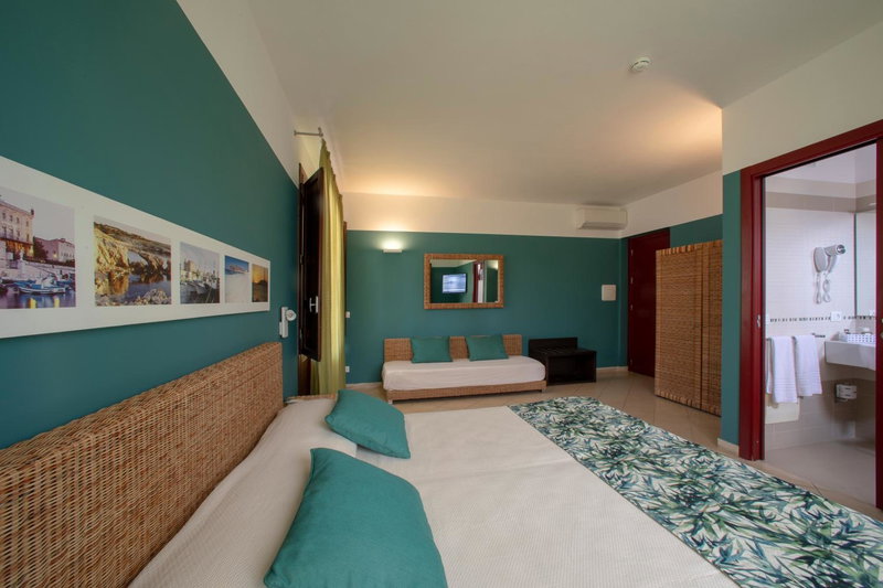 Insula Hotel, Favignana, Italy