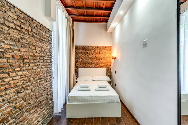 Effe Luxury Palace, Rome, Italy