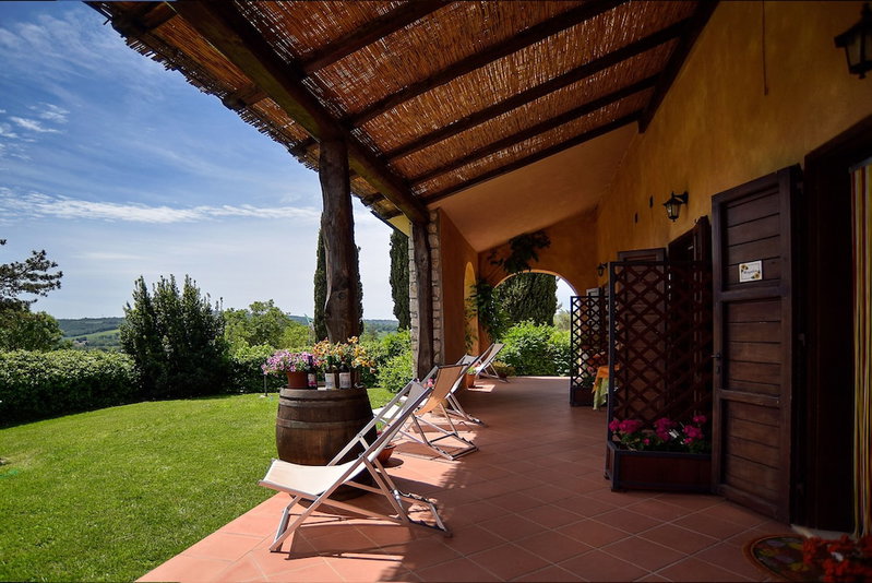 B&b 8380, Manciano, Italy