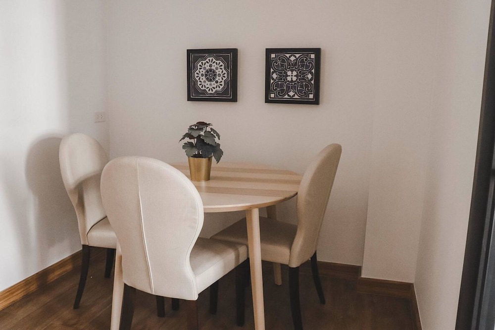 Hotel · Chula Premium Homes, Ban Chang