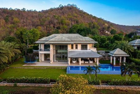 Luxury Mansion On Golf Course - BMG5, Hua Hin, Thailand