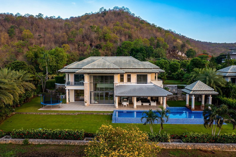 Luxury Mansion On Golf Course - BMG5, Hua Hin, Thailand