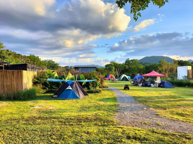 Glamping Hill Khaoyai, Pak Chong, Thailand