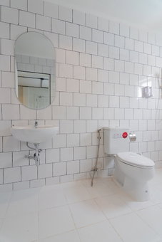 MINI-ME HUBS - Charm Suites in Old City, Chiang Mai, Thailand