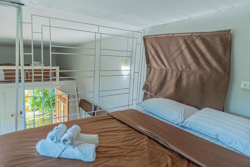 Apinya Resort Bangsarey, Sattahip, Thailand