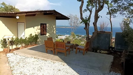 Parinya Hill Homestay & Cafe Koh Larn, Bang Lamung, Thailand