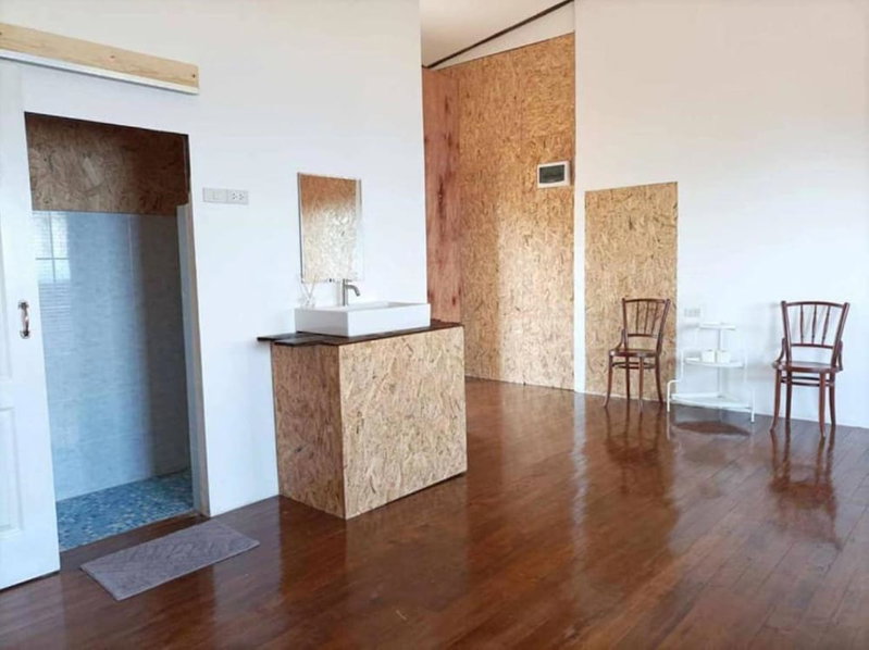 Parinya Hill Homestay & Cafe Koh Larn, Bang Lamung, Thailand