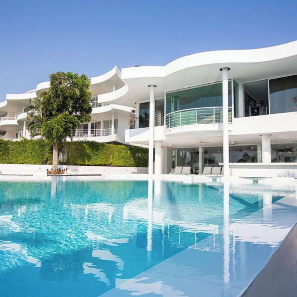 Ocean Beachfront Smart Unit, Sattahip, Thailand