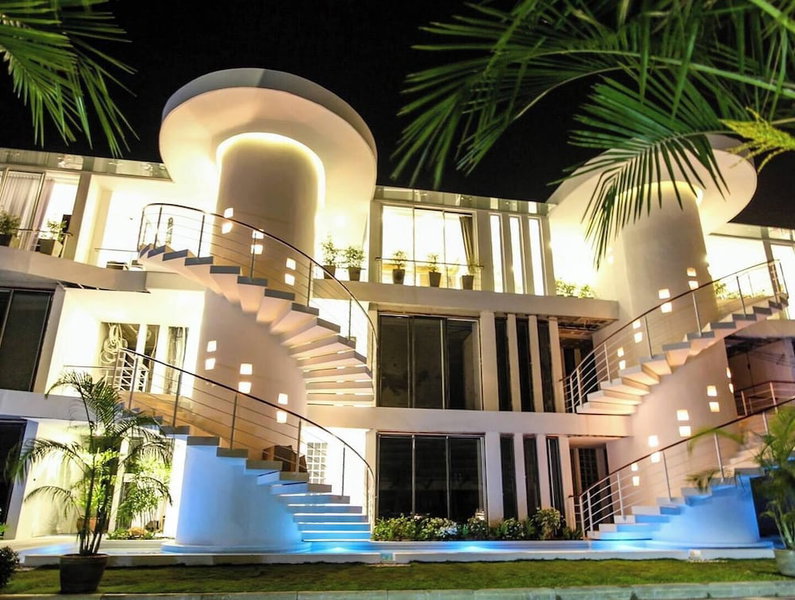 Ocean Beachfront Smart Unit, Sattahip, Thailand
