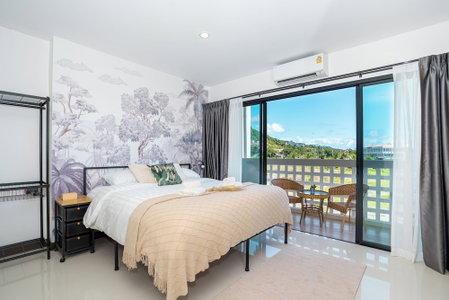 Mitsu Guesthouse, Karon, Thailand