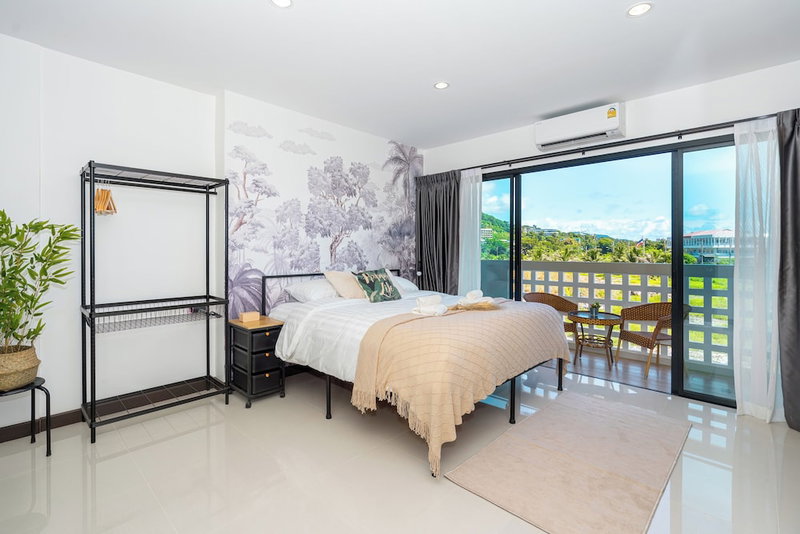 Mitsu Guesthouse, Karon, Thailand