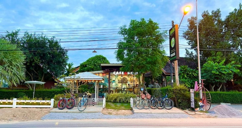 Siri Lagoona Resort, Bang Lamung, Thailand