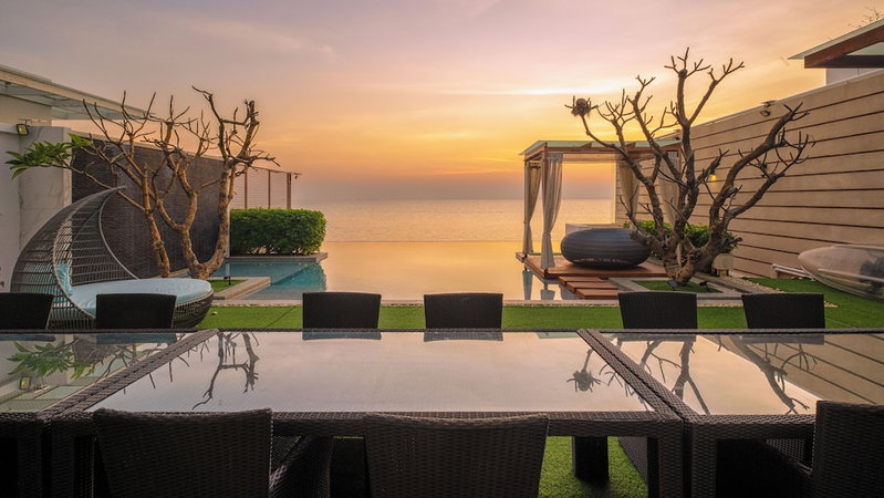 A Dream Hua Hin - Beachfront Retreat, Cha-am, Thailand
