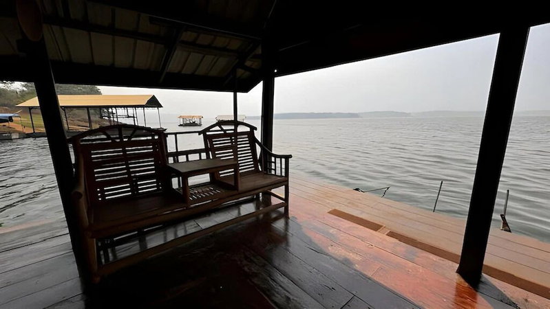 Kawarin Saiyai Cottage and Lake, Thong Pha Phum, Thailand